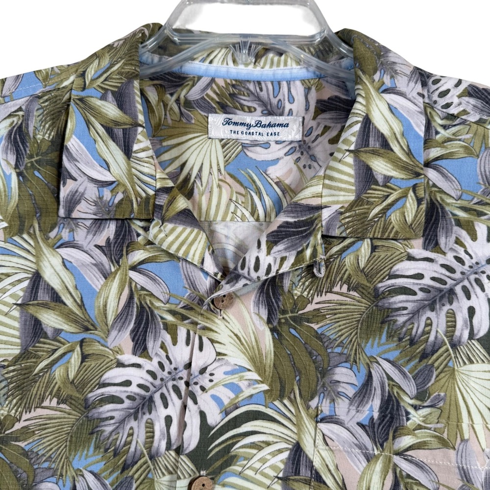 Tommy Bahama The Coastal Ease Shirt Mens Large Tropical Floral Palm Button Down